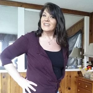 Meet your Posher, Cyndi